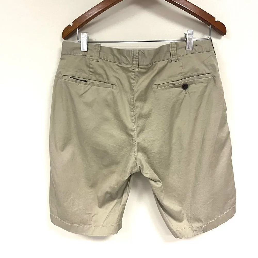 J Crew stretch khaki shorts  Sz 33